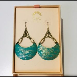 Turquoise Colored Gold toned earrings